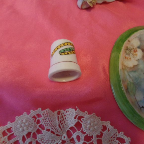 VINTAGE EDWARDIAN ROMANCE SHOE FRAME PLAQUE ETC. LOT - Picture 3 of 7